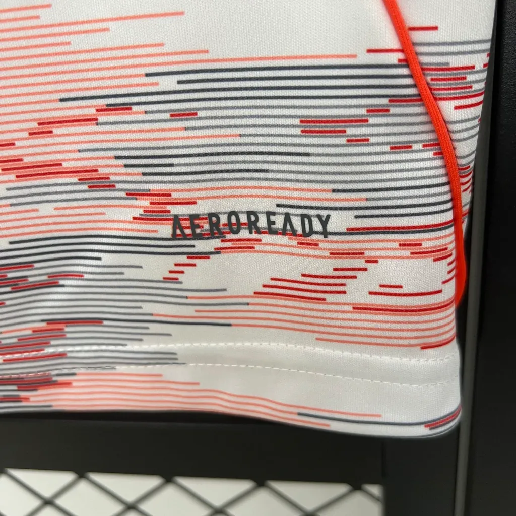 WhatsApp Image 2025-12-20 at 23.15.36.webp